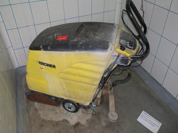 Used Karcher BR530 Bat Floor washing machine (scrubbing machine) for Sale (Auction Premium) | NetBid Industrial Auctions